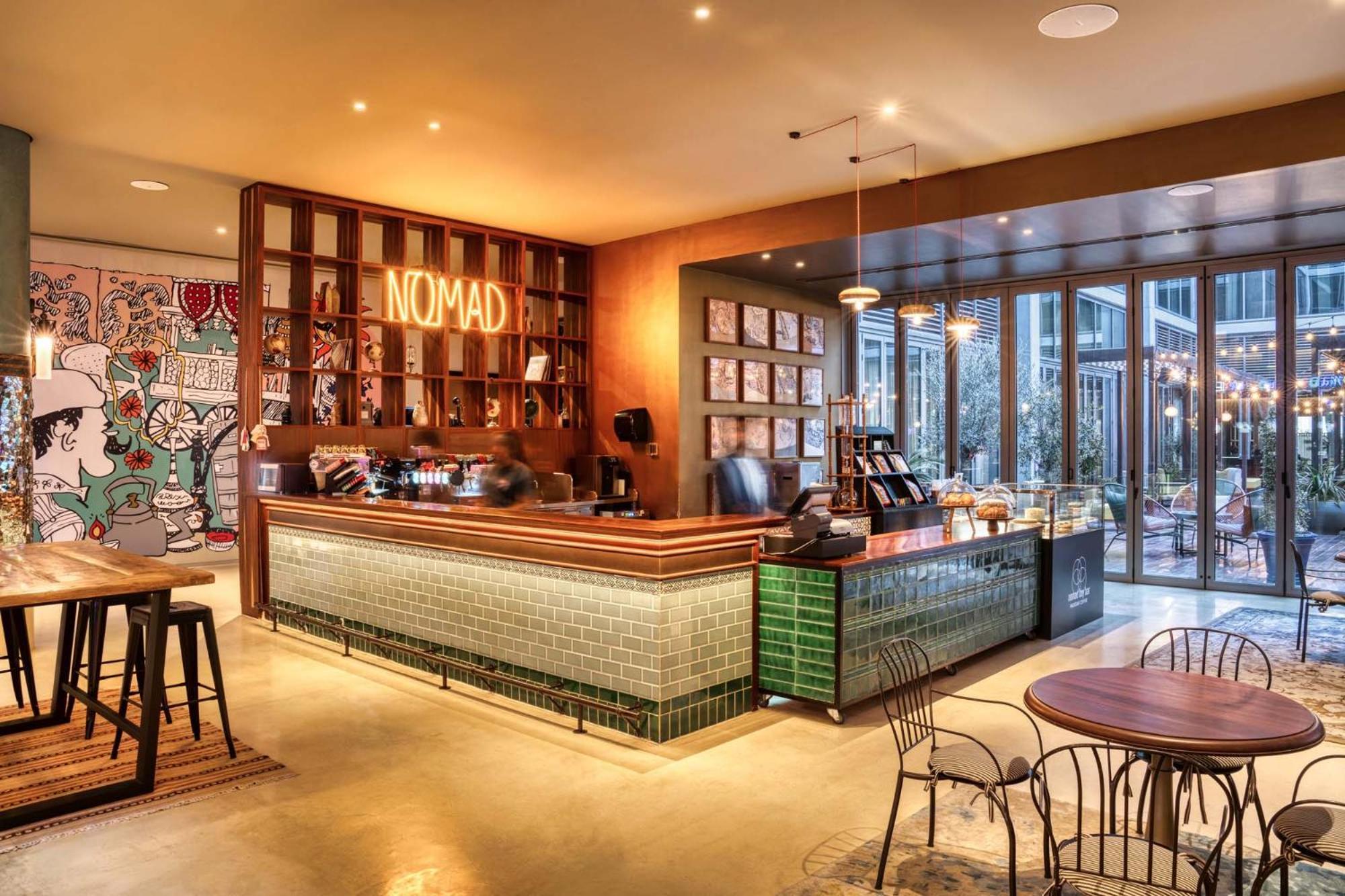 25Hours Hotel Dubai One Central Ngoại thất bức ảnh The Nomad Bar